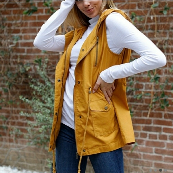 Jackets & Blazers - ONE LEFT* Hooded Utility Vest